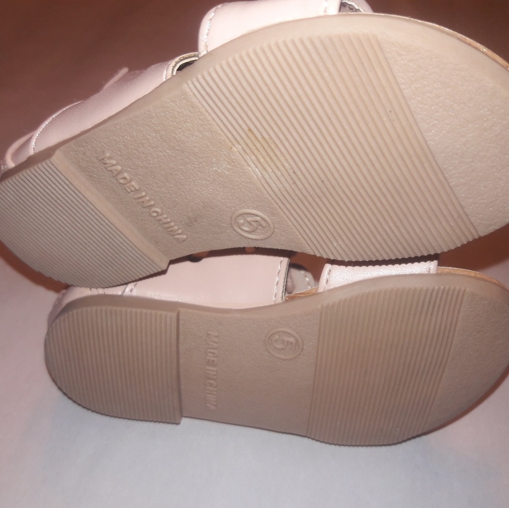 Old Navy Zip Up Sandals - Picture 5 of 6